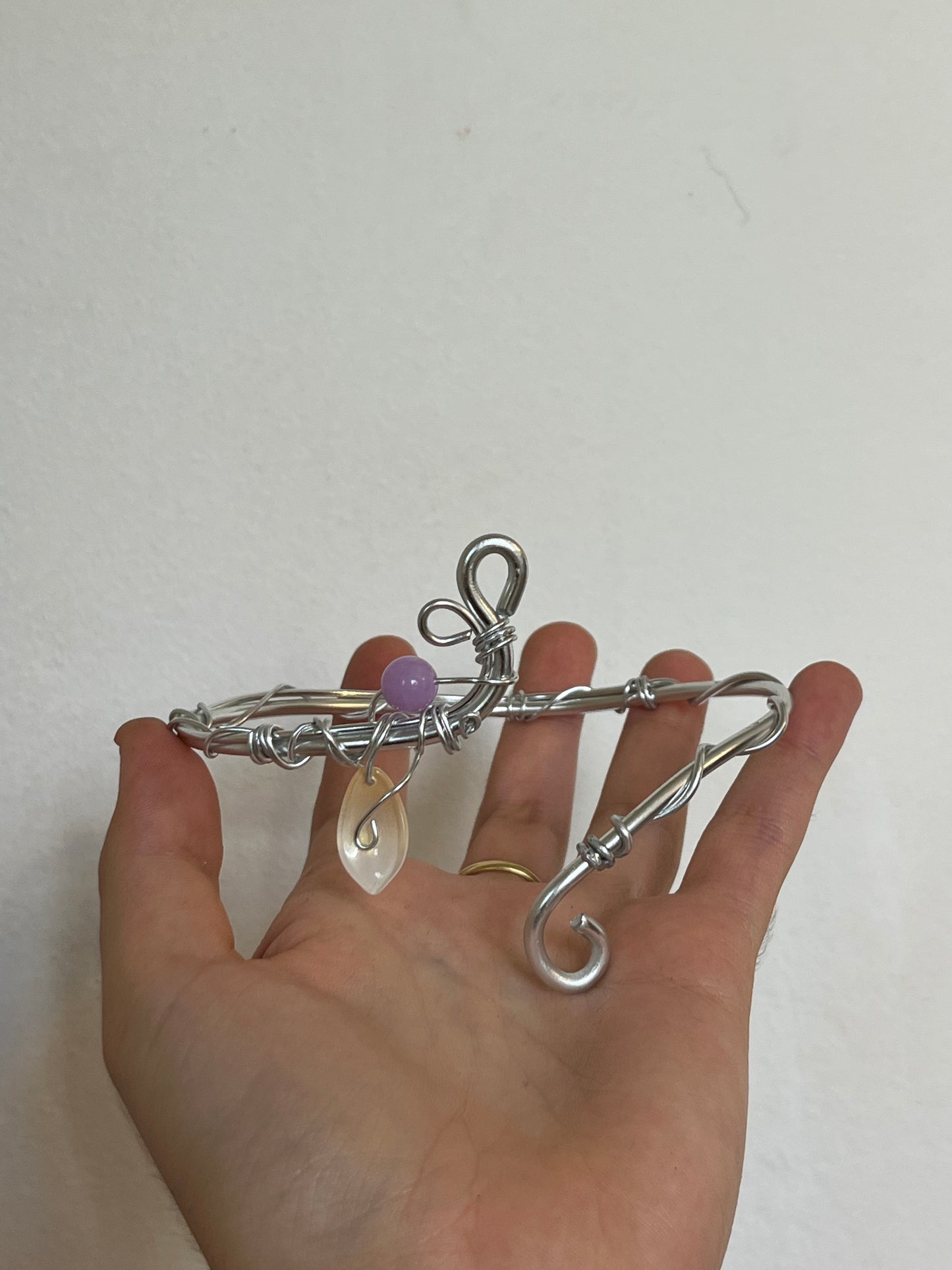 armcuff bead petal