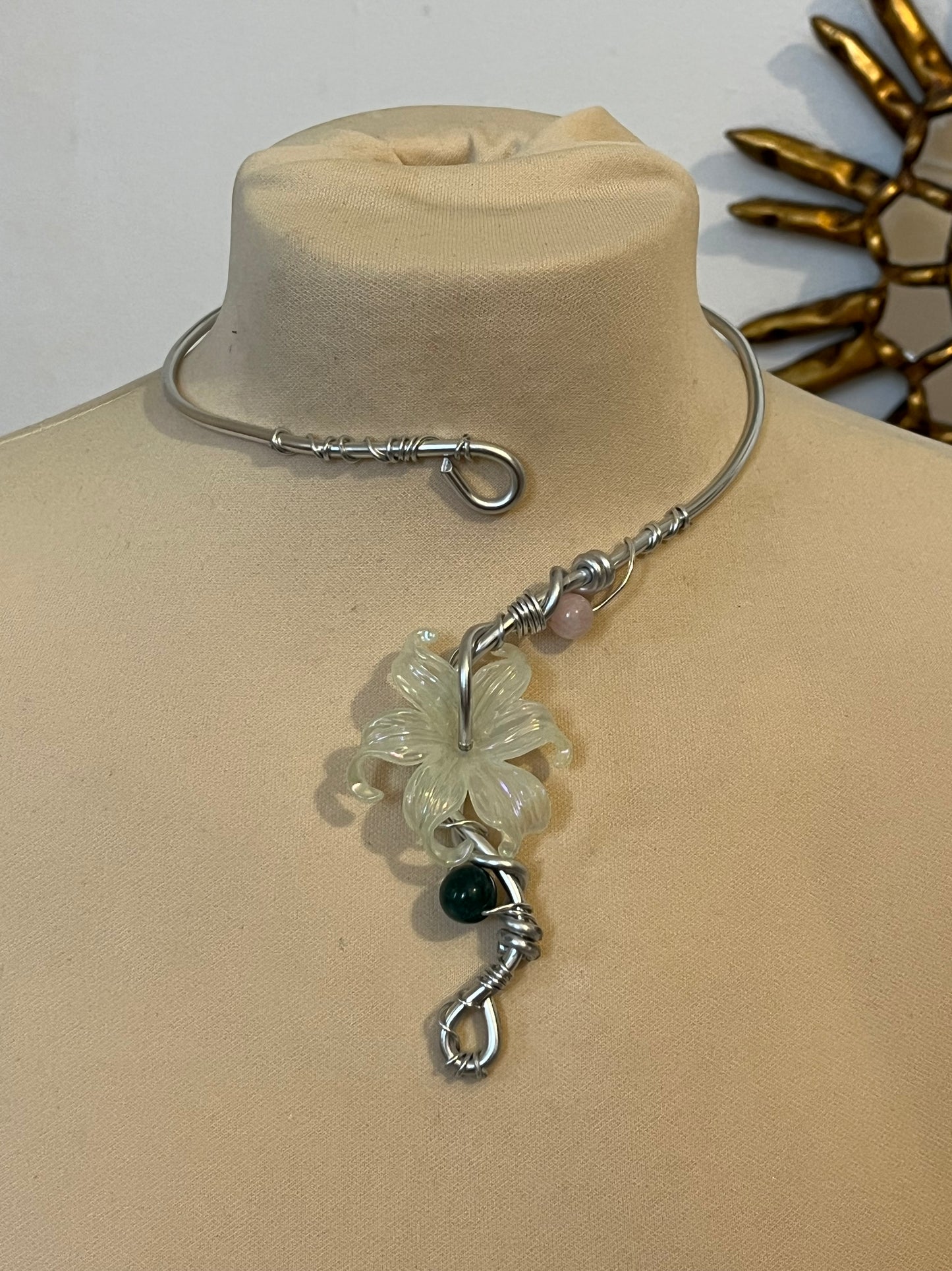 necklace green flower beads