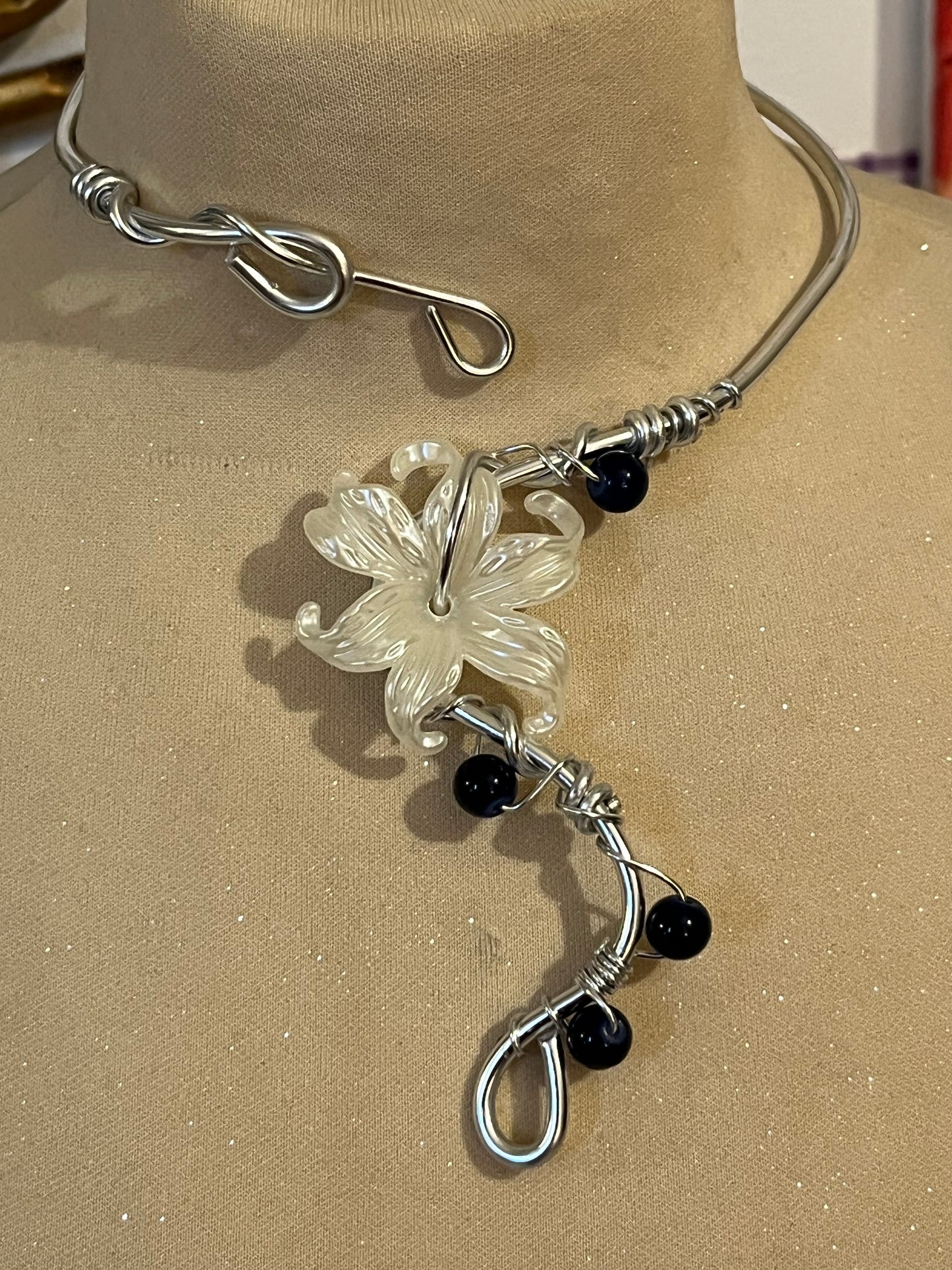 collana perline fiore