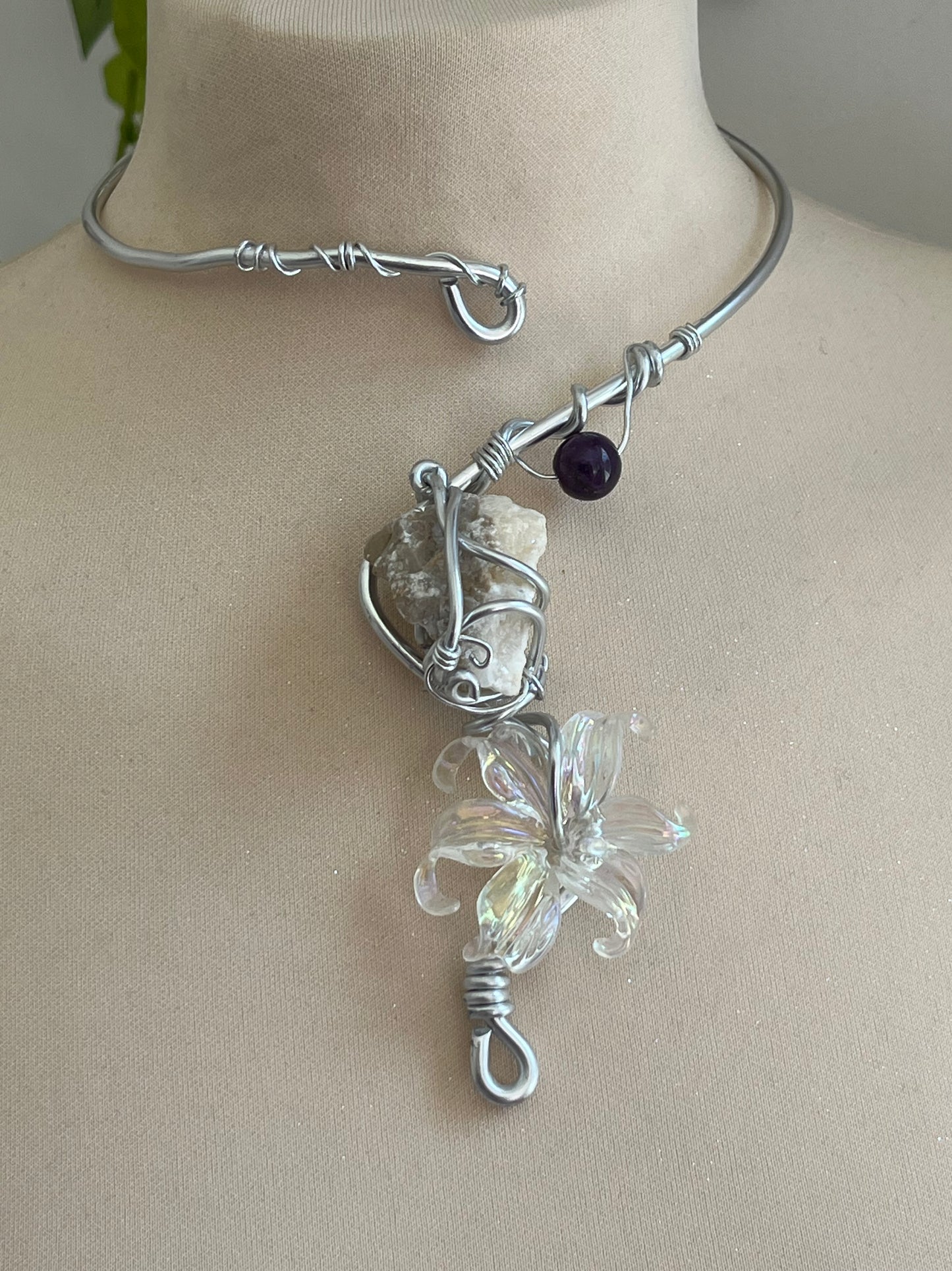 peony flower stone necklace