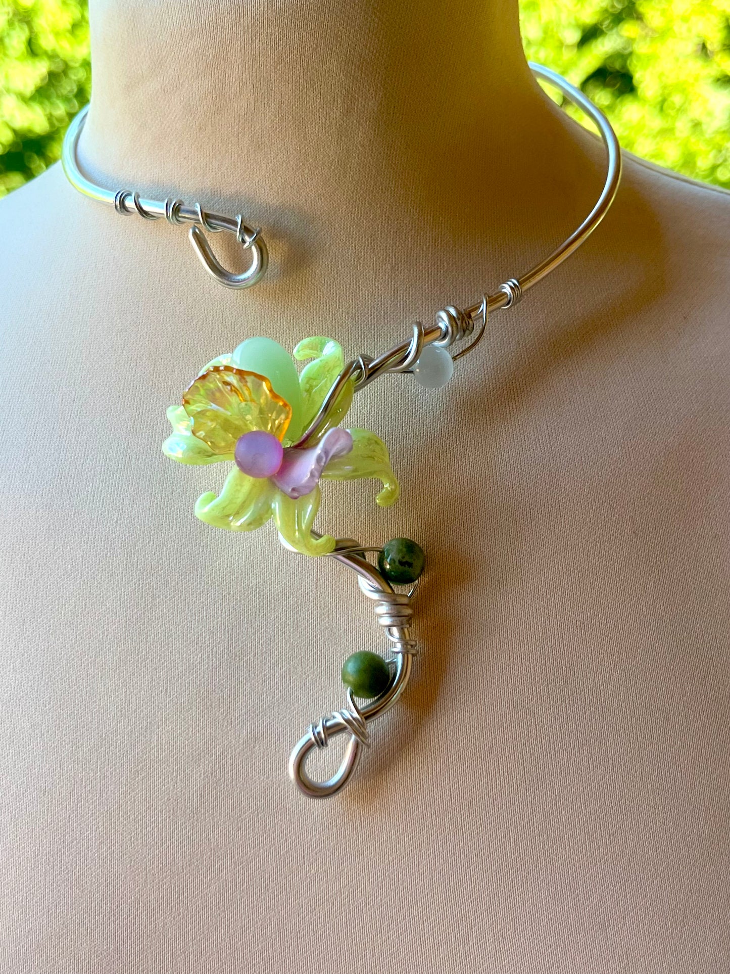 Handmade Silver Color Wire-Wrapped Yellow Floral & Green Beads Choker