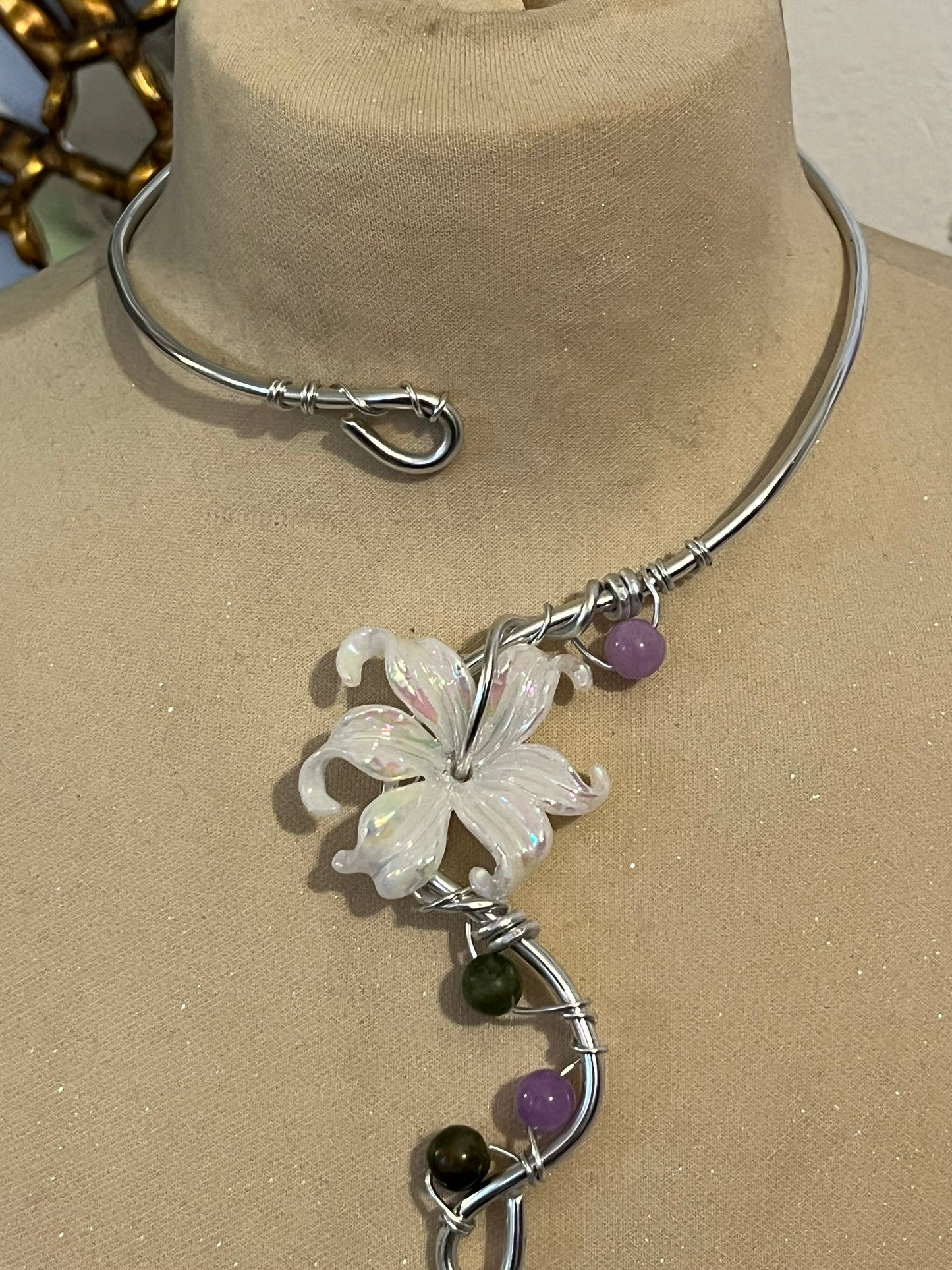 necklace beads flower