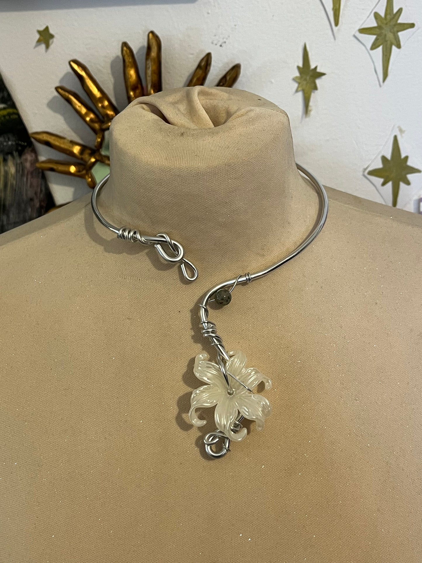 necklace bead flower