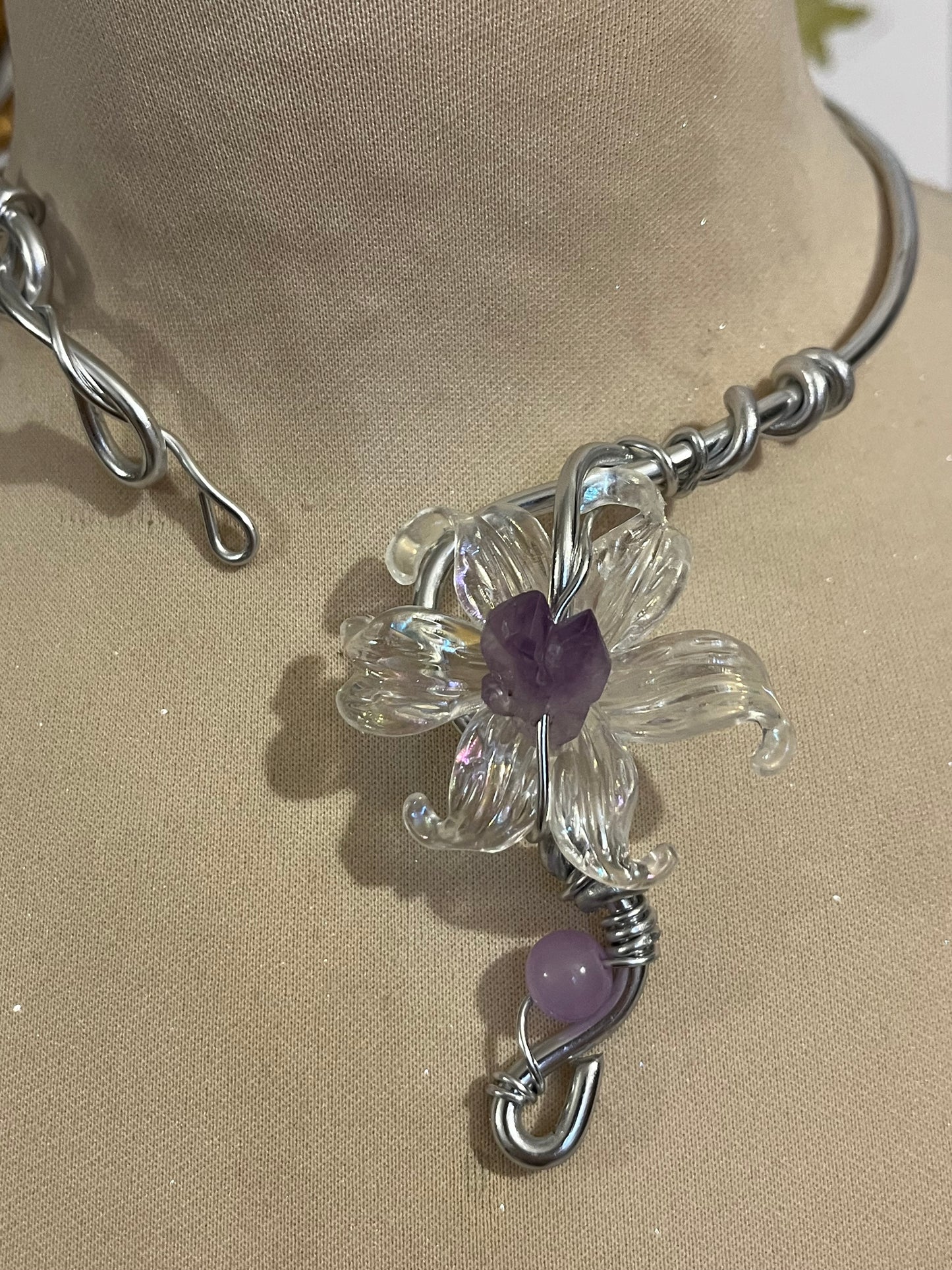 flower necklace AMETISTA