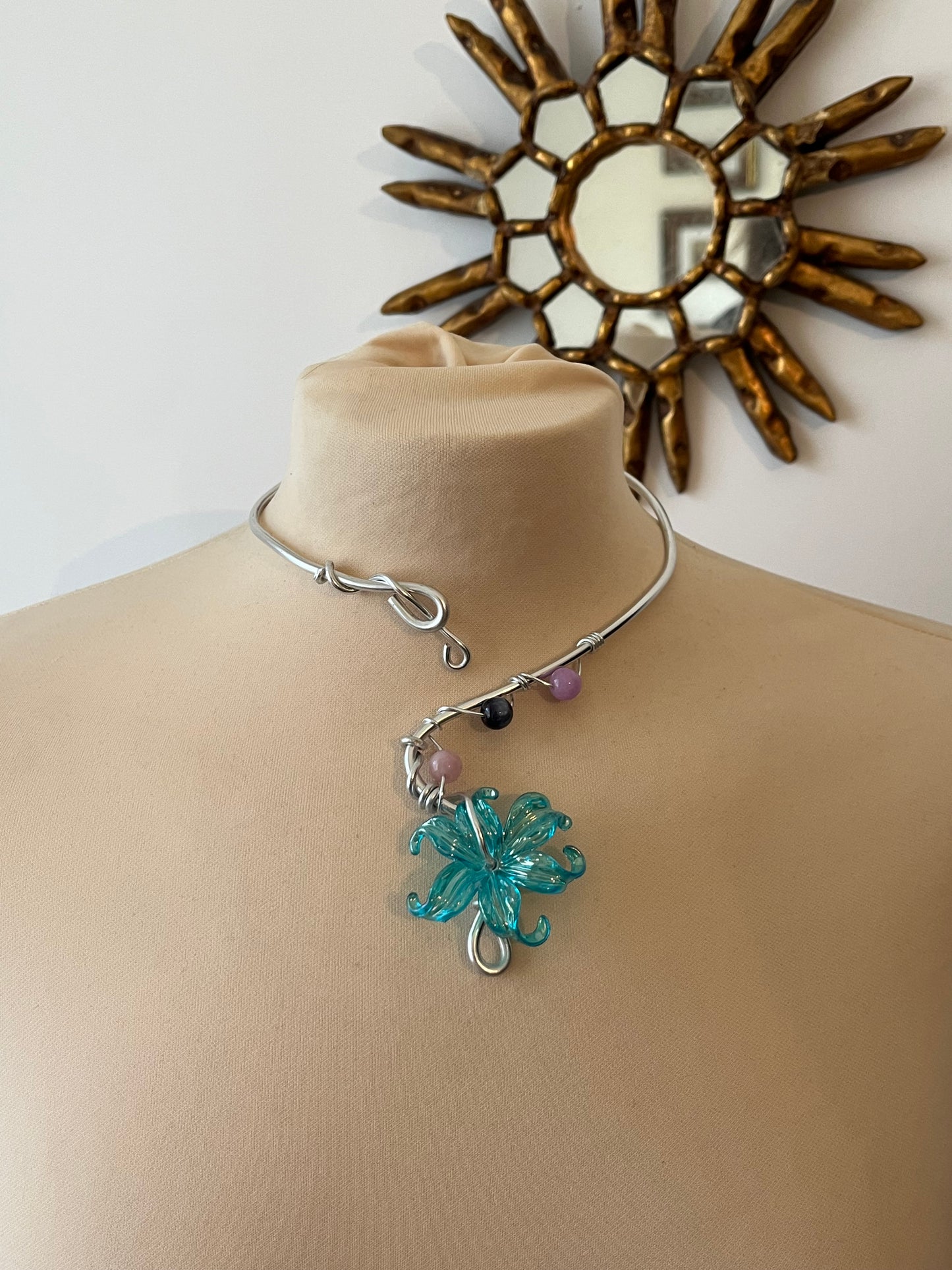 flower beads necklace