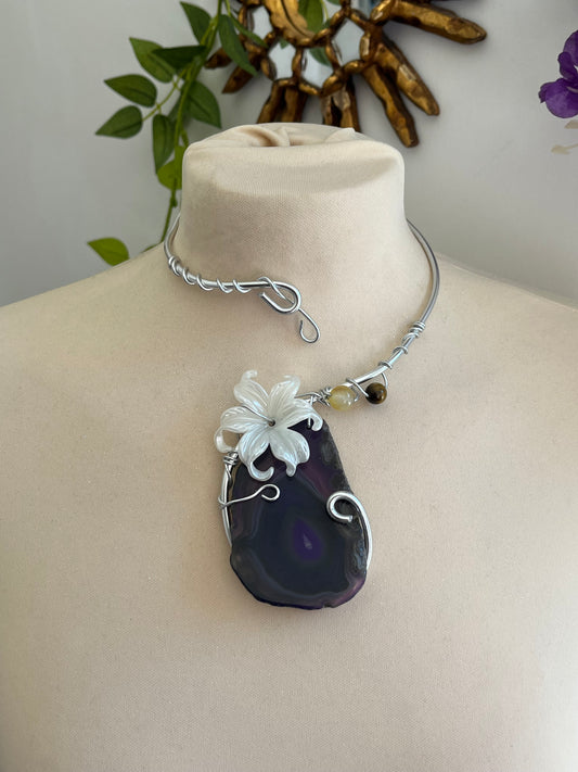 jasmine agate moon beads necklace