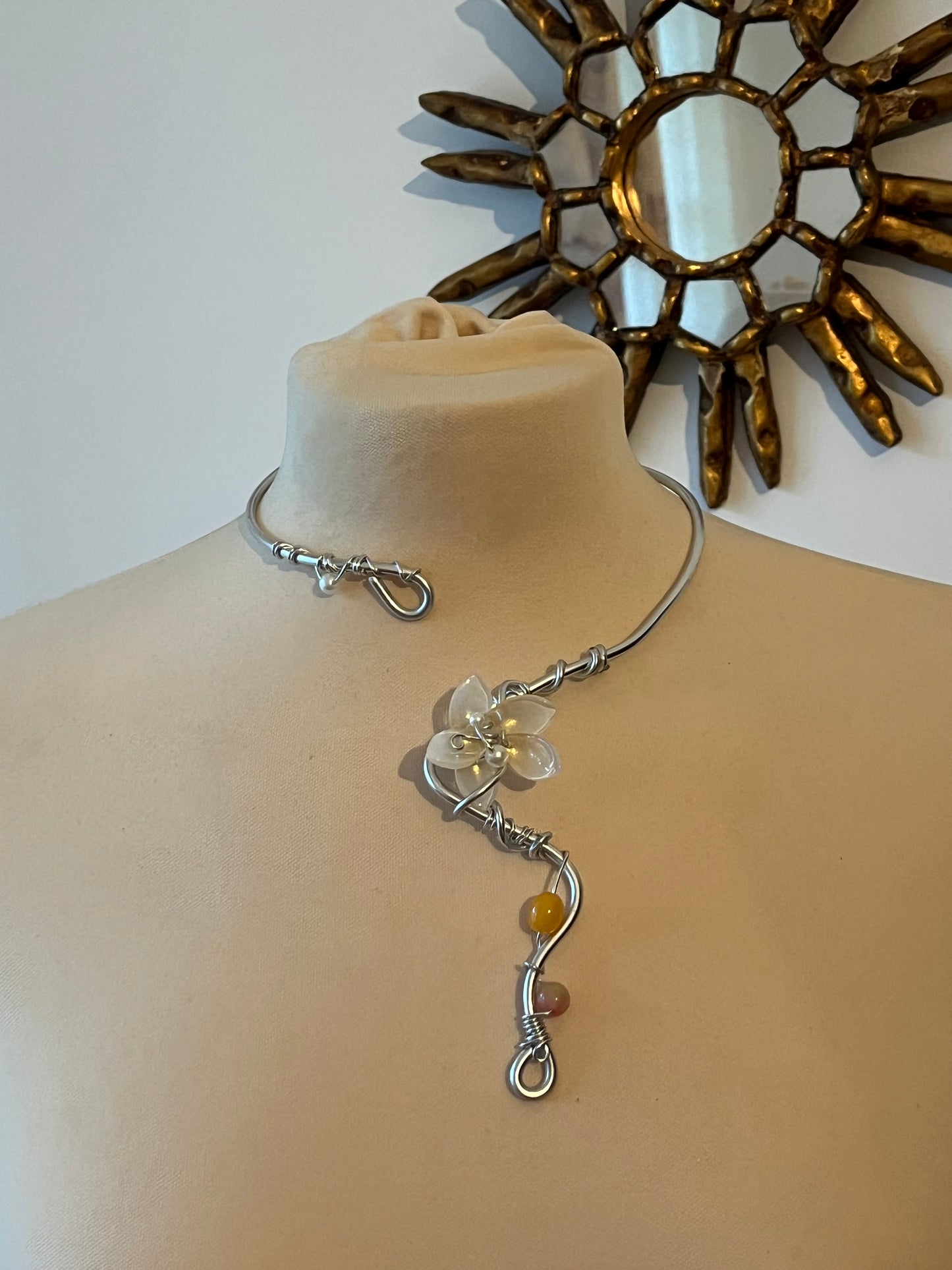 necklace handmade flower glass beads