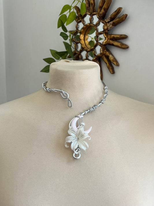 rosy flower moon necklace
