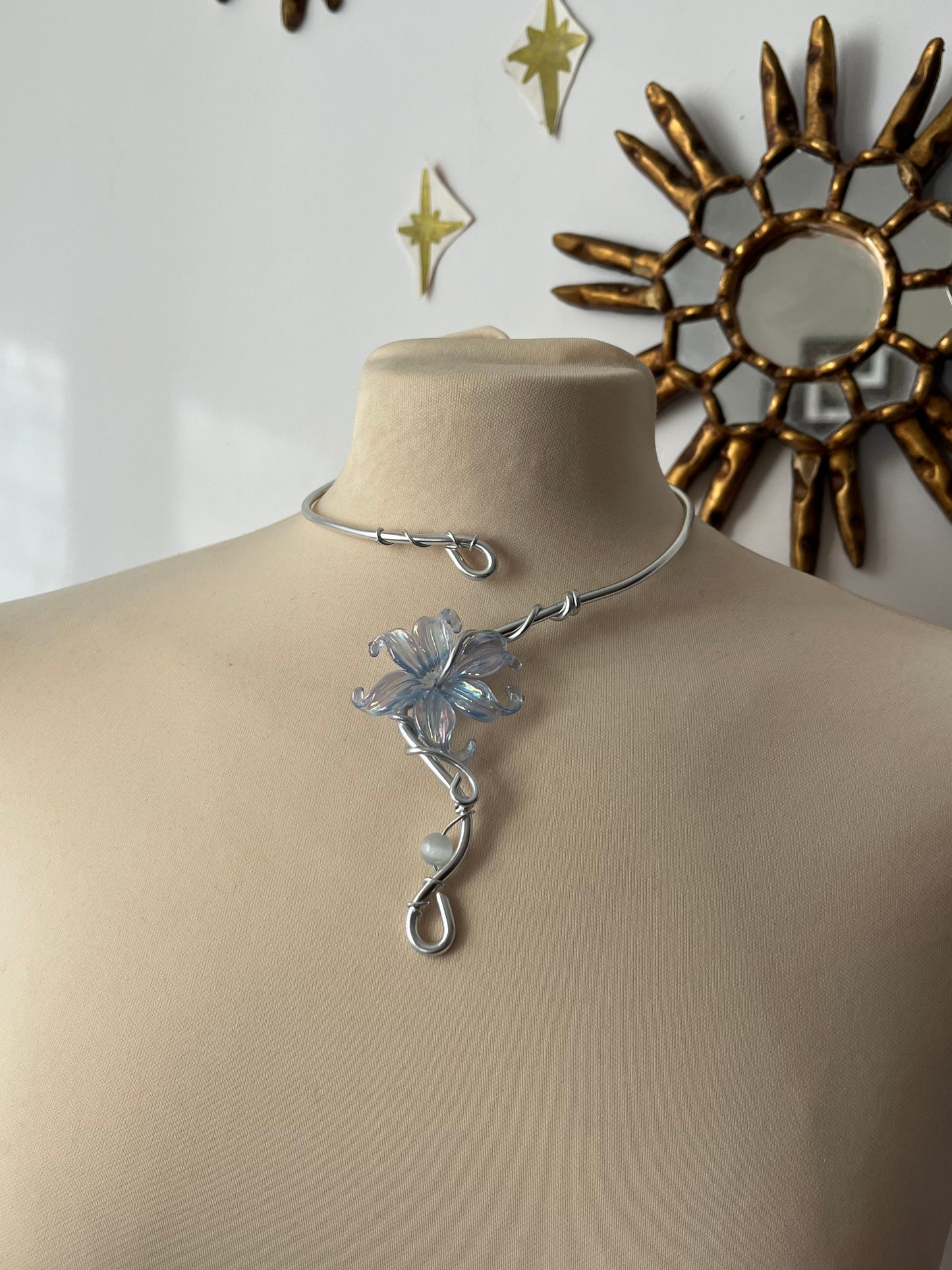 1mermaid flower necklace
