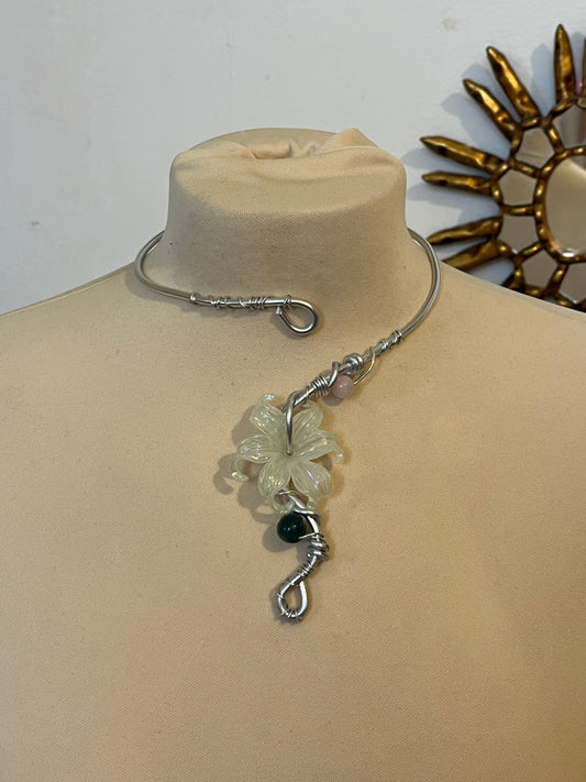 necklace green flower beads