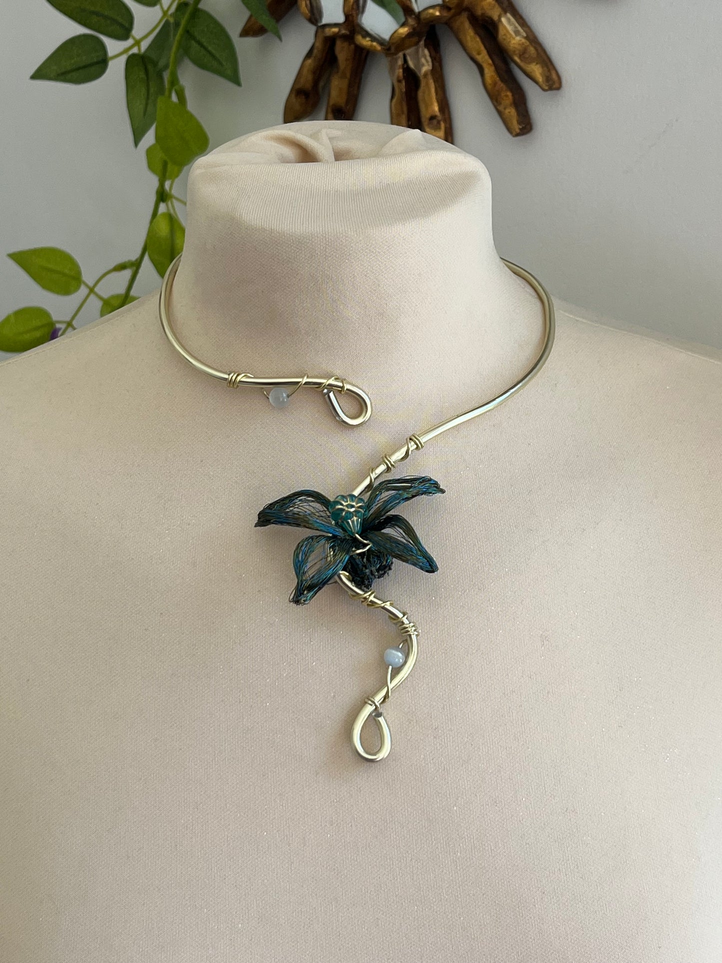 peony flower necklace
