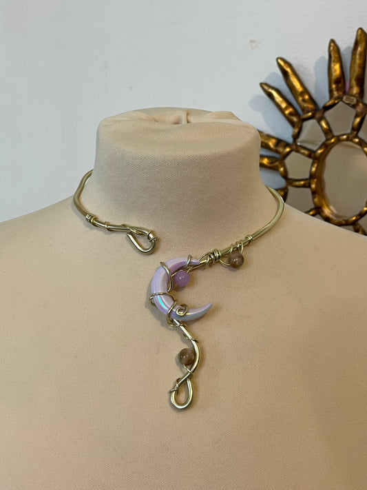 1necklace moon beads