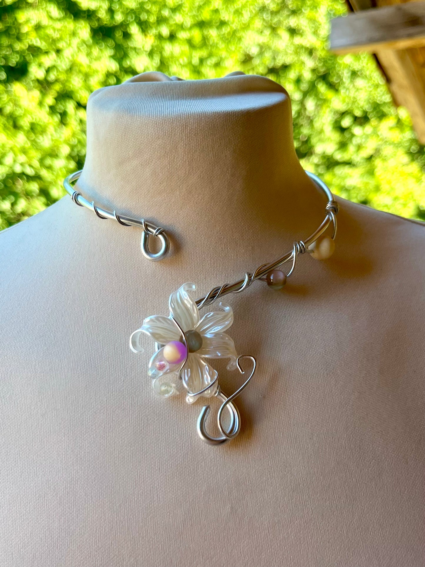 Handmade Silver Color Wire-Wrapped Floral Choker