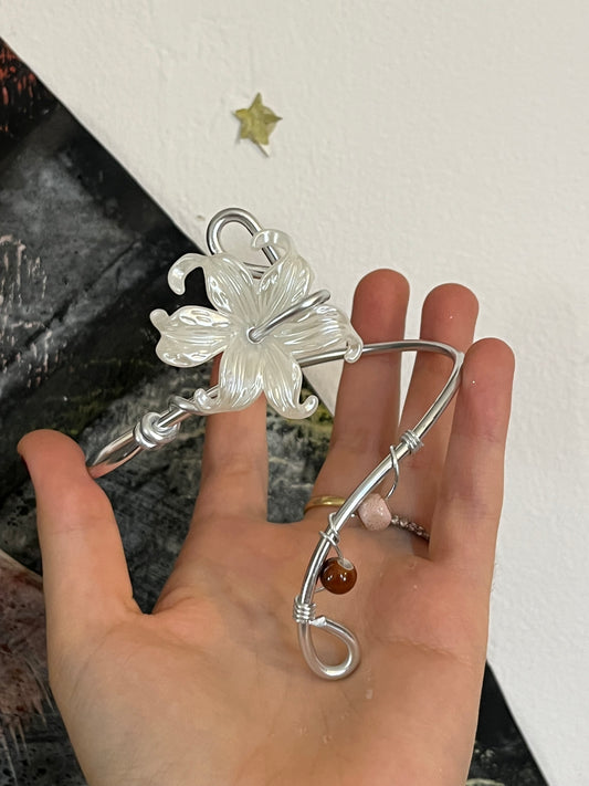 armcuff flower beads