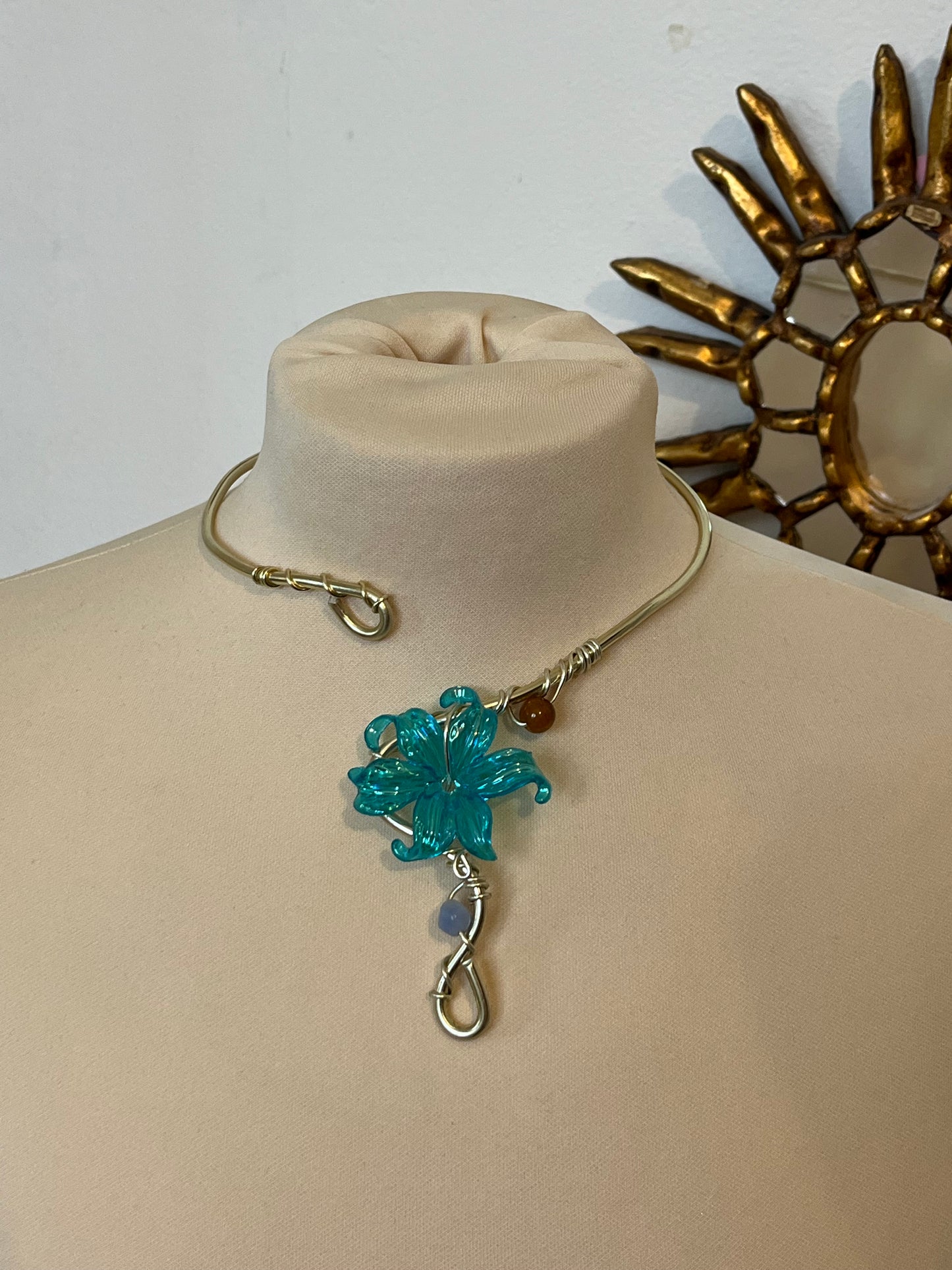 necklace flower beads