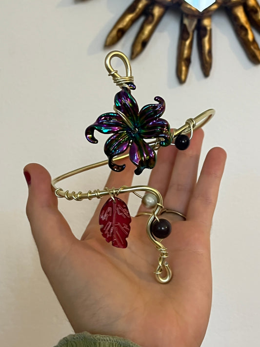 armcuff flower beads petal