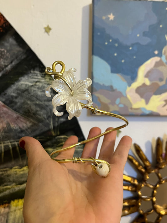 armcuff bead flower
