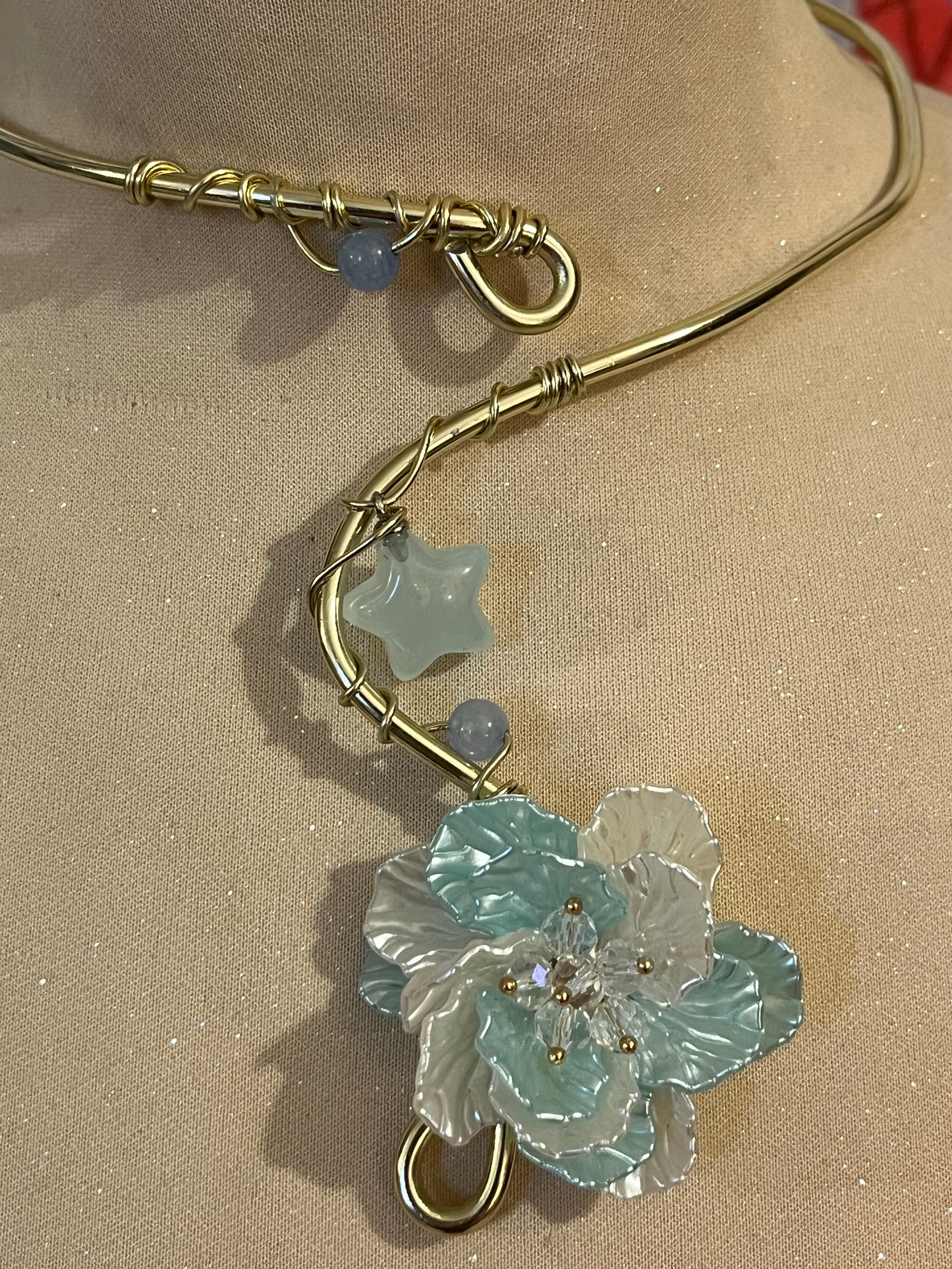 collana fiore stella azzurra