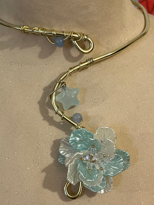collana fiore stella azzurra