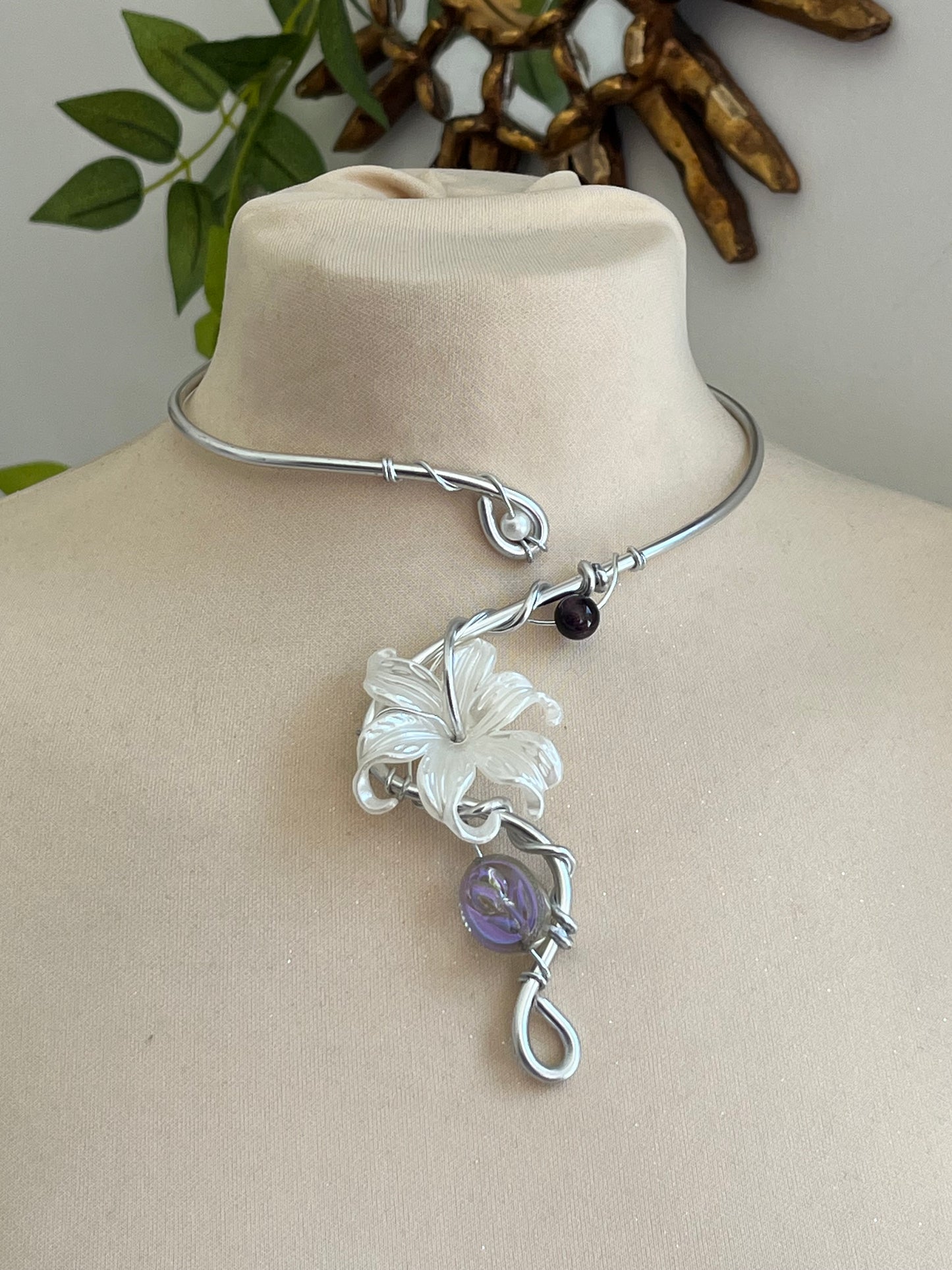 plum blossom necklace