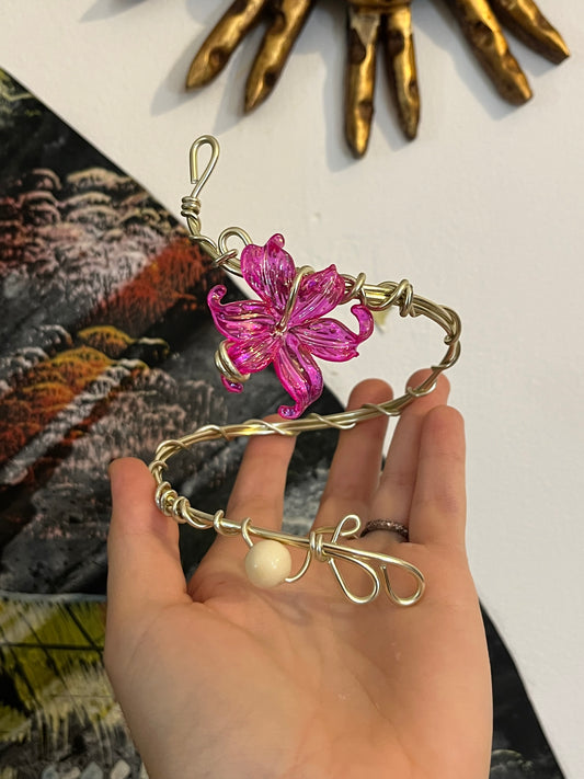 armcuff bead flower