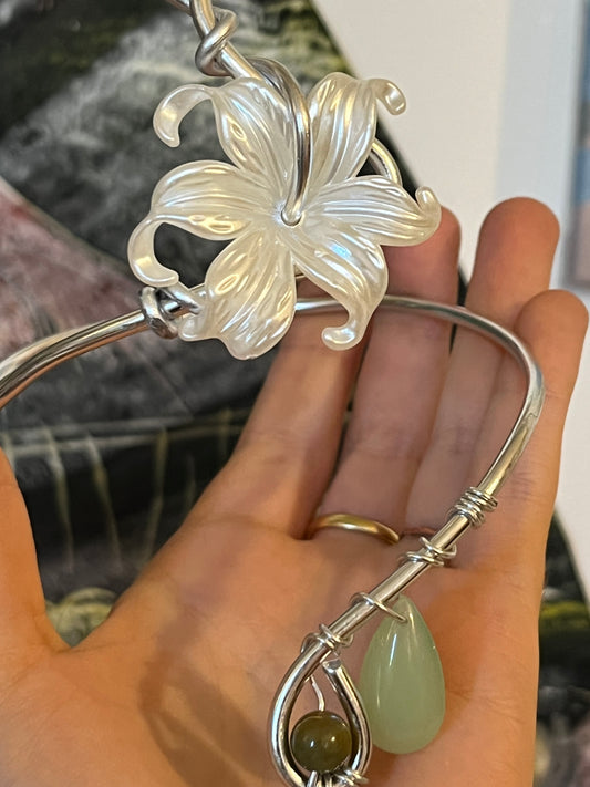 armcuff flower princess bead