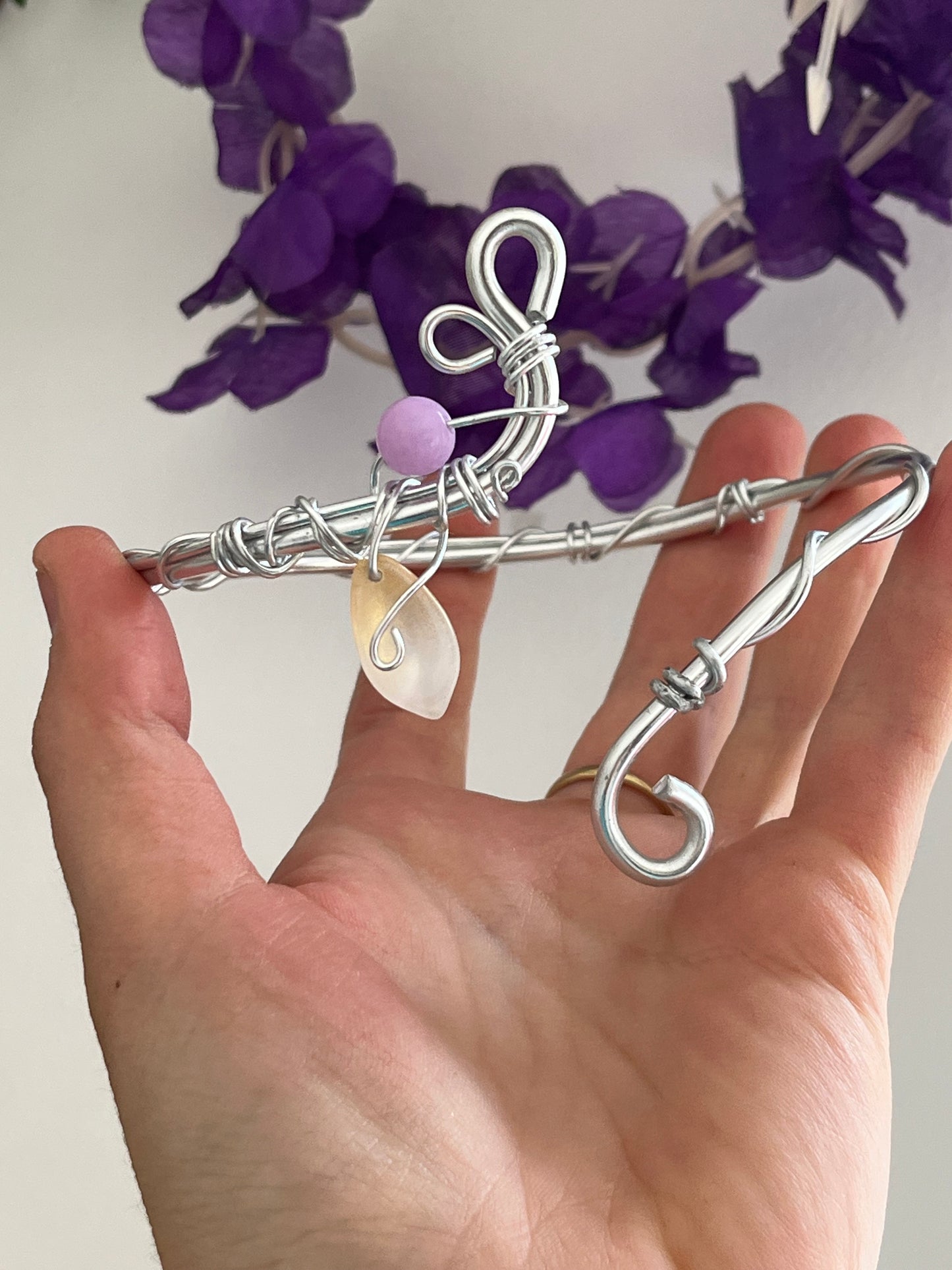 petal camelia armcuff