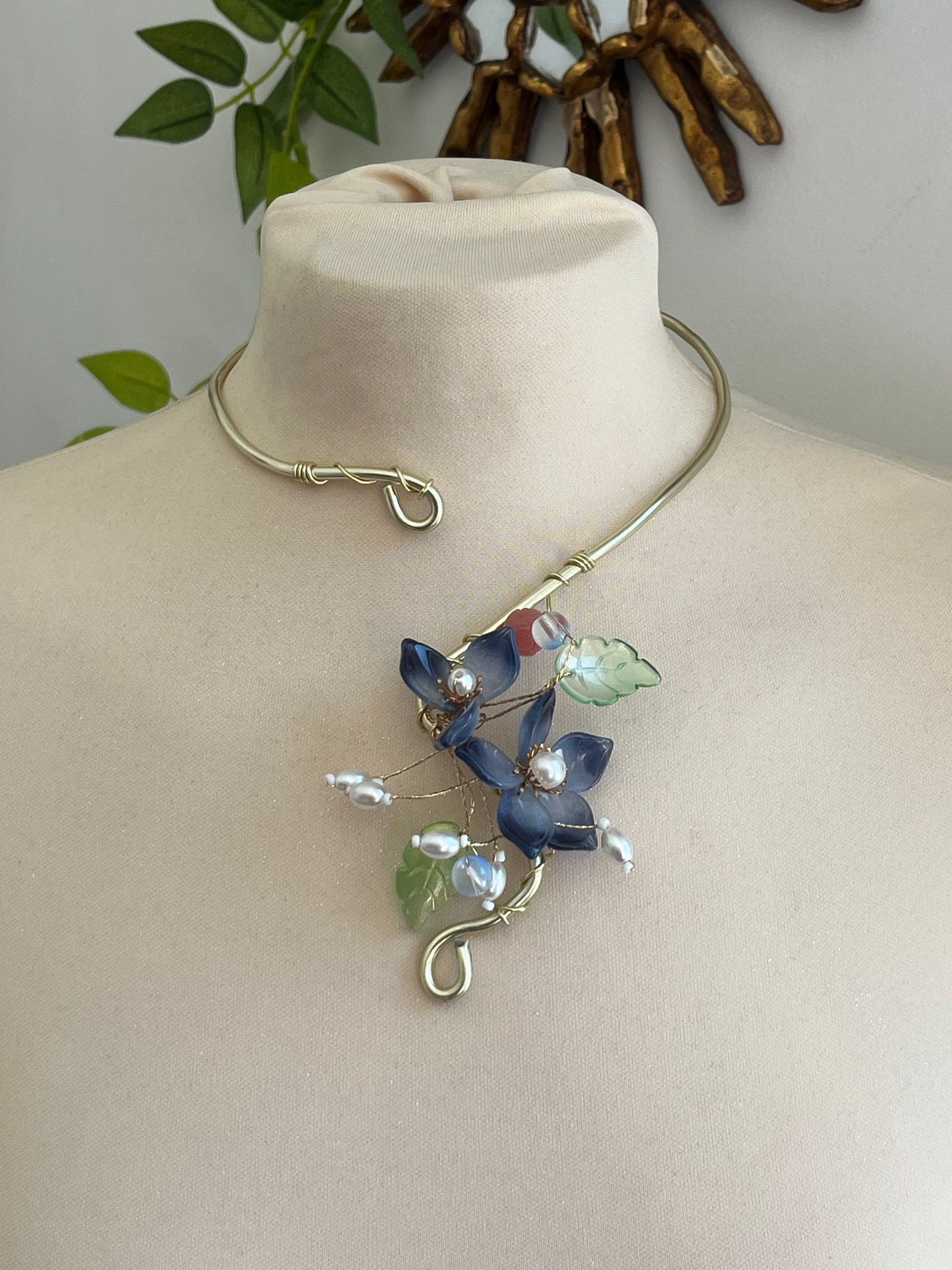 Myrtle flowers pearls necklace