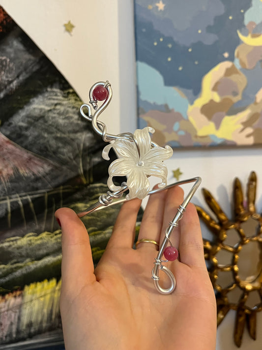 armcuff flower beads