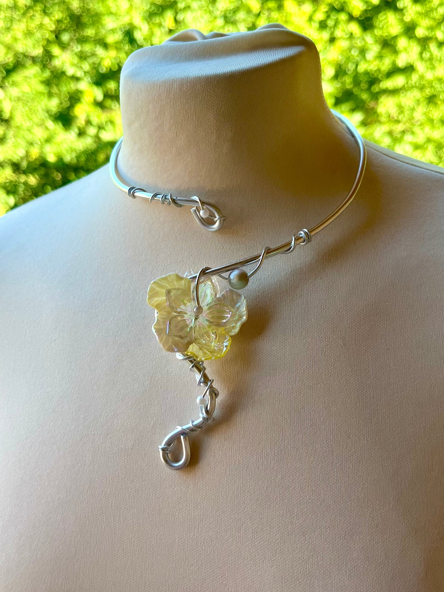 Handmade Silver Color Wire-Wrapped Yellow Floral Choker
