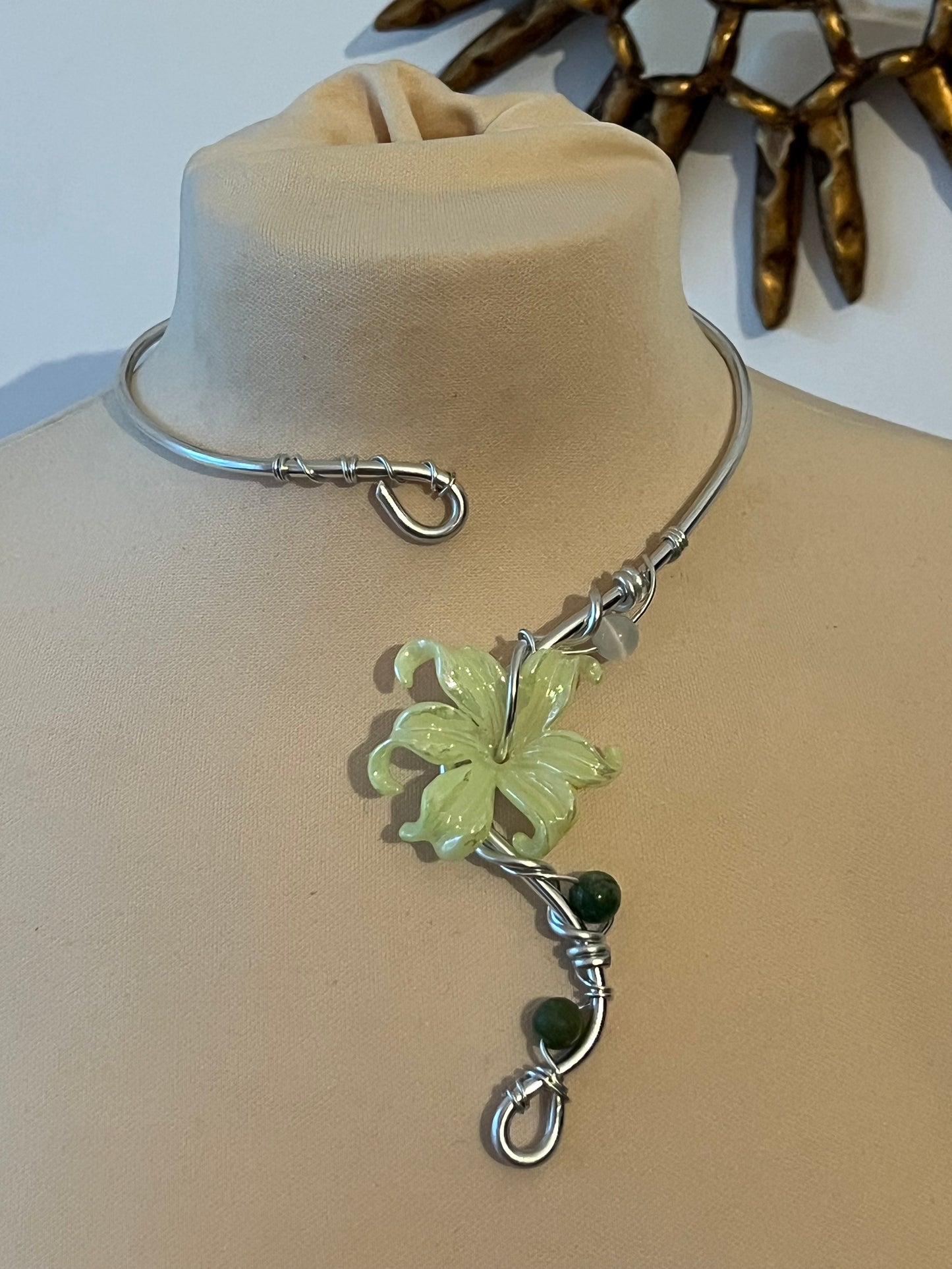 necklace flower beads