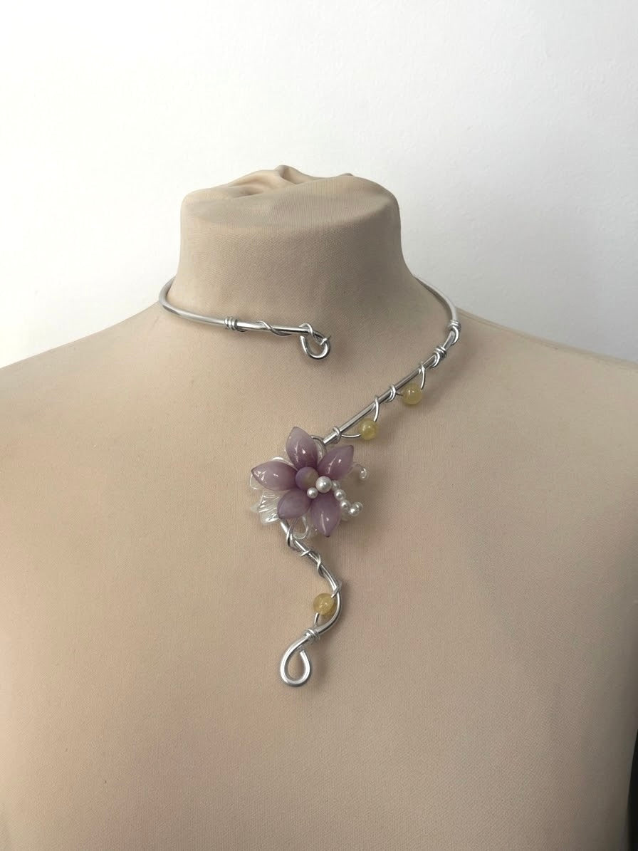 Glass Petal purple necklace