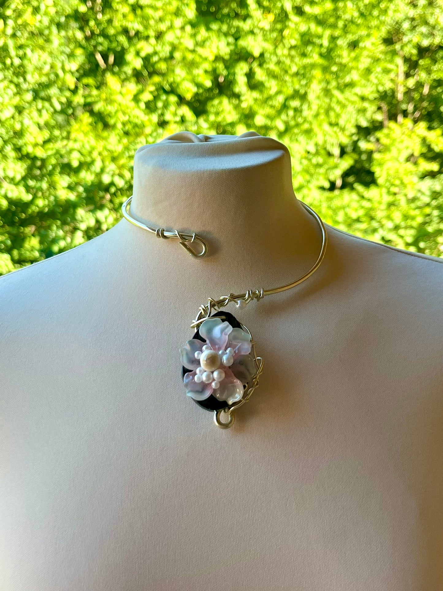 Handmade Gold Color Wire-Wrapped Black Stone & Pink Floral Choker