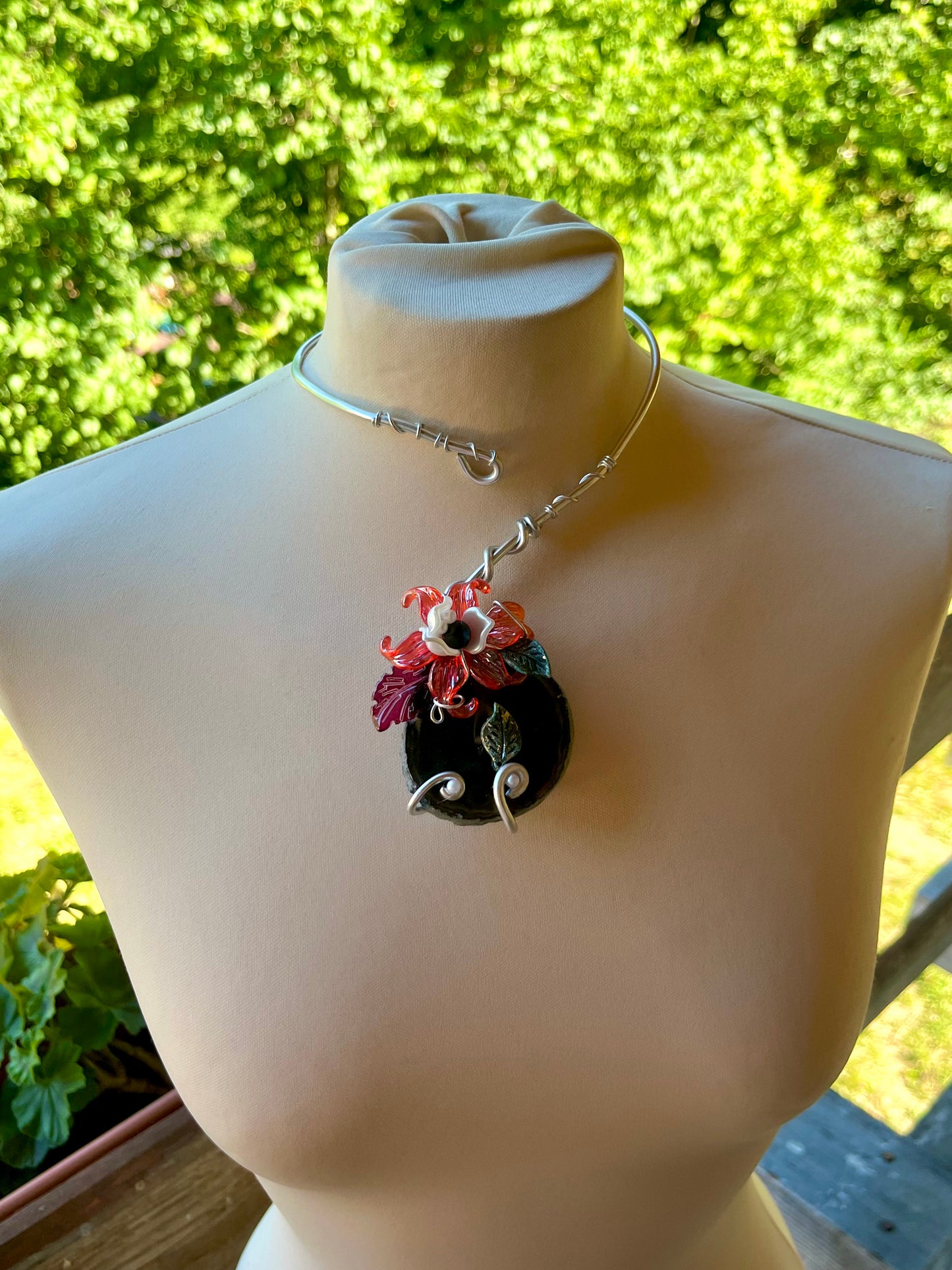 Handmade Silver Color Wire-Wrapped Red Floral & Dark Stone Choker