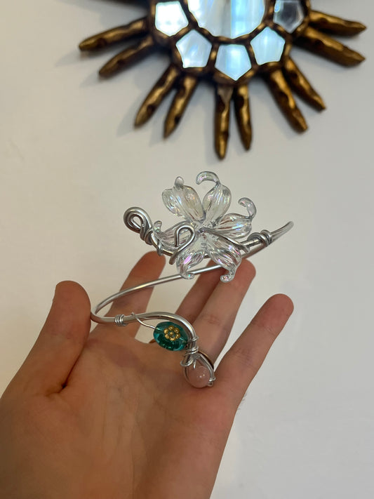 armcuff flower beads