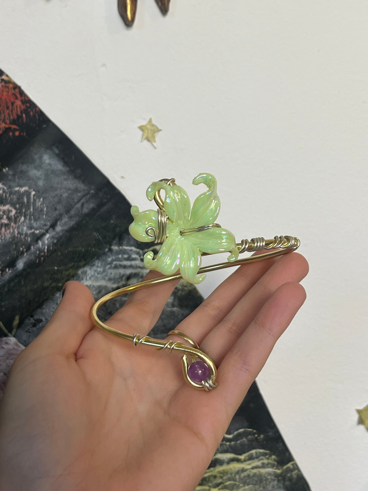 armcuff flower green bead