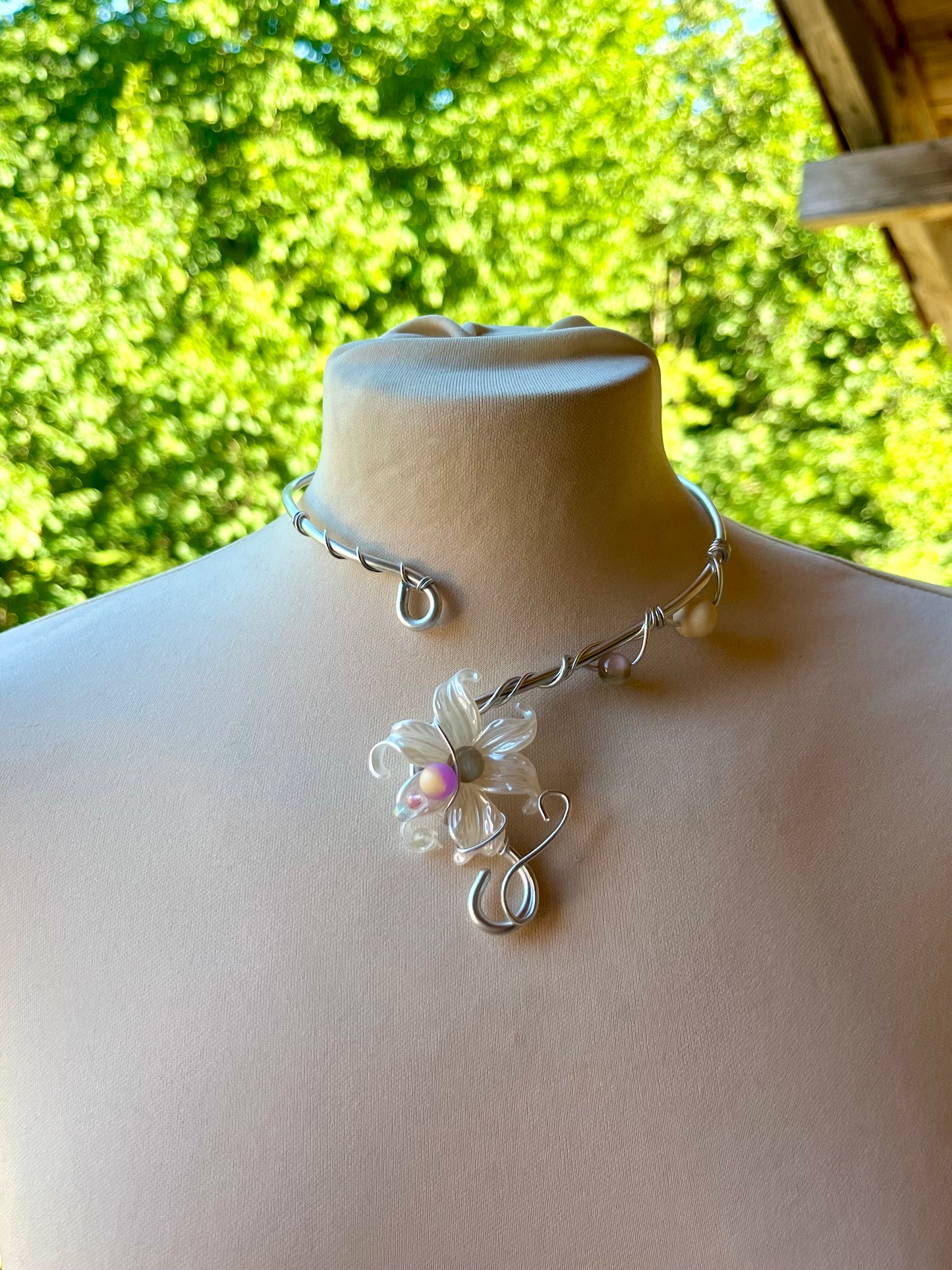 Handmade Silver Color Wire-Wrapped Floral Choker