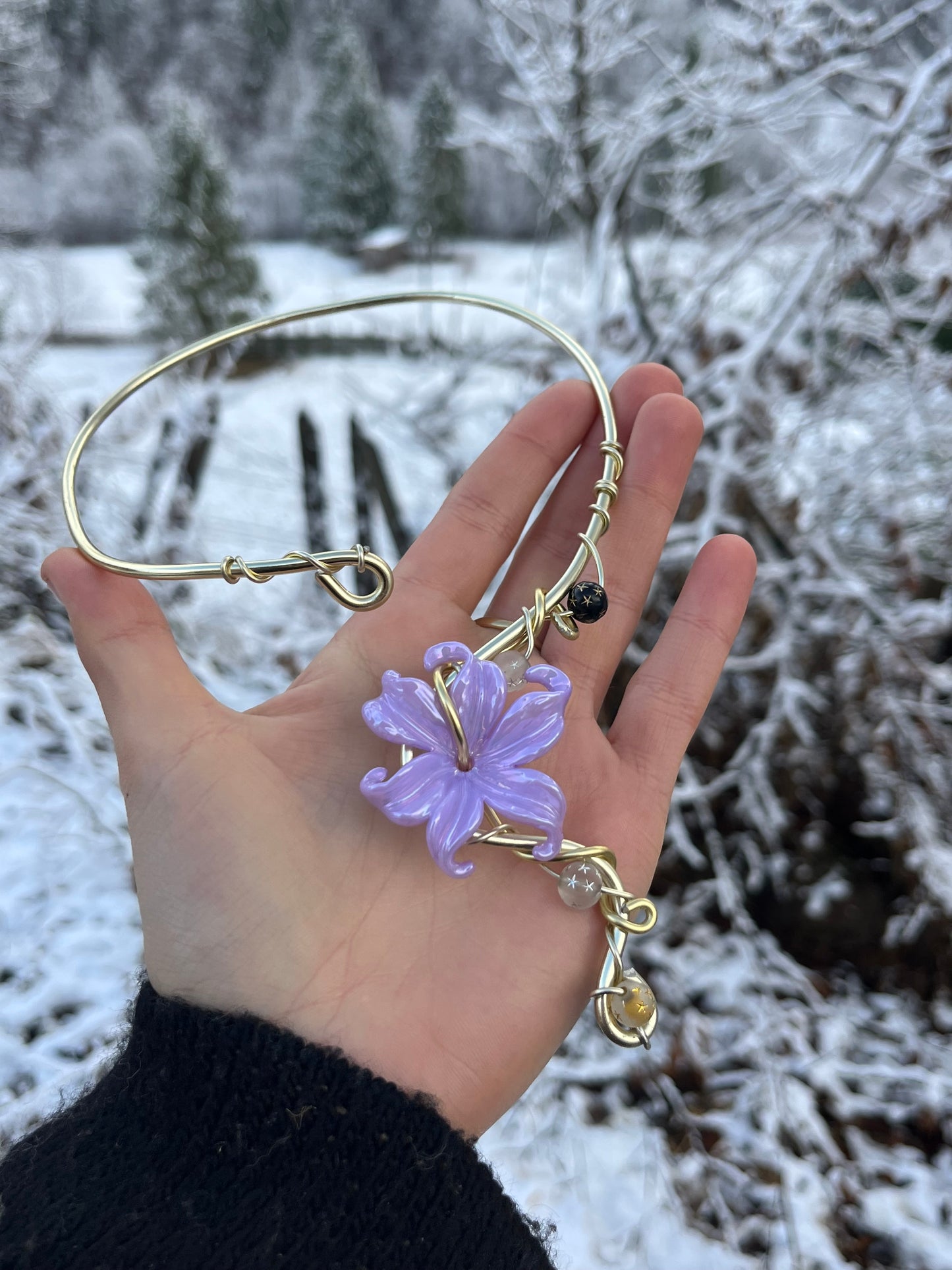 winter necklace beads