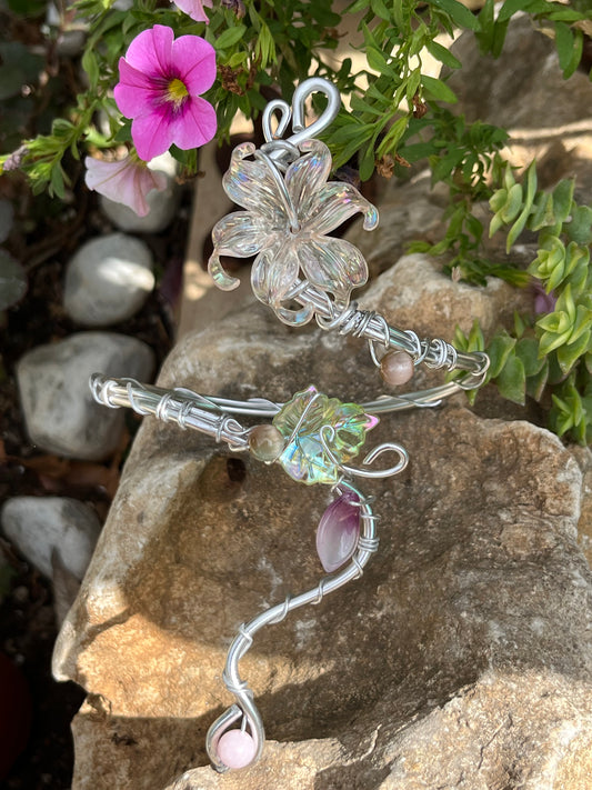 armcuff flower petal