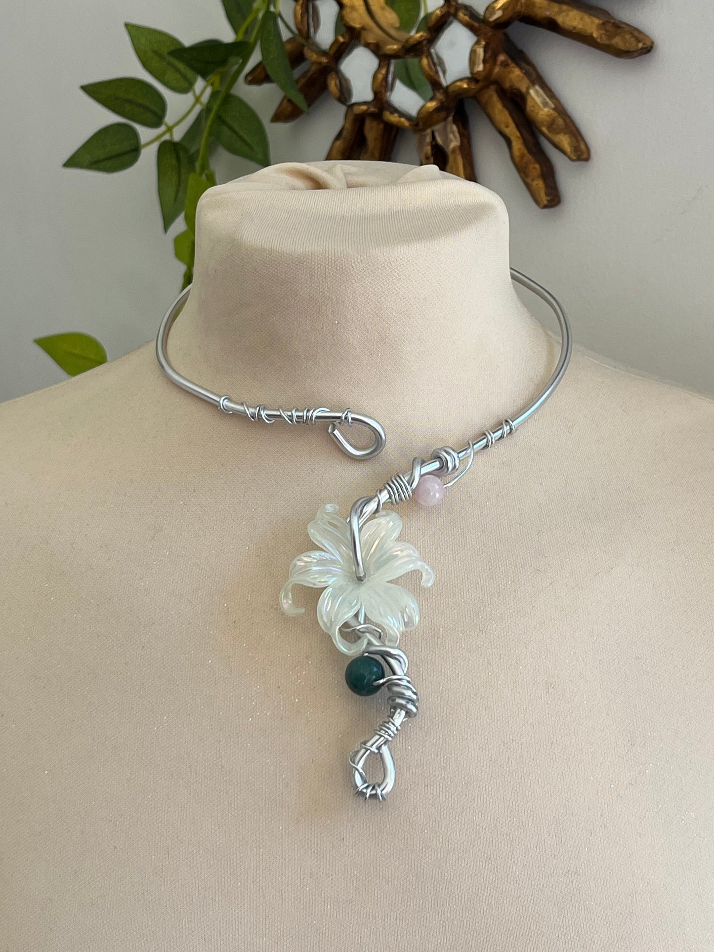 poppy flower beads necklace