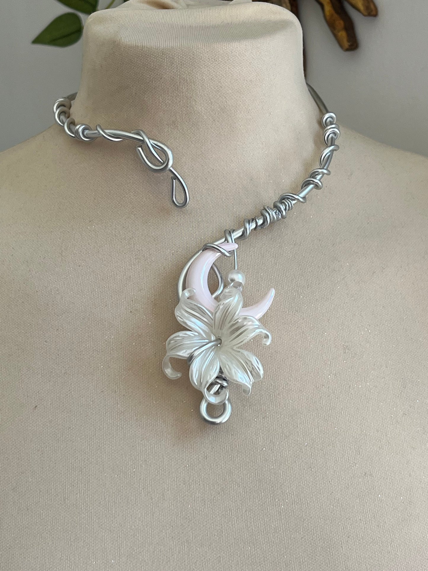 rosy flower moon necklace