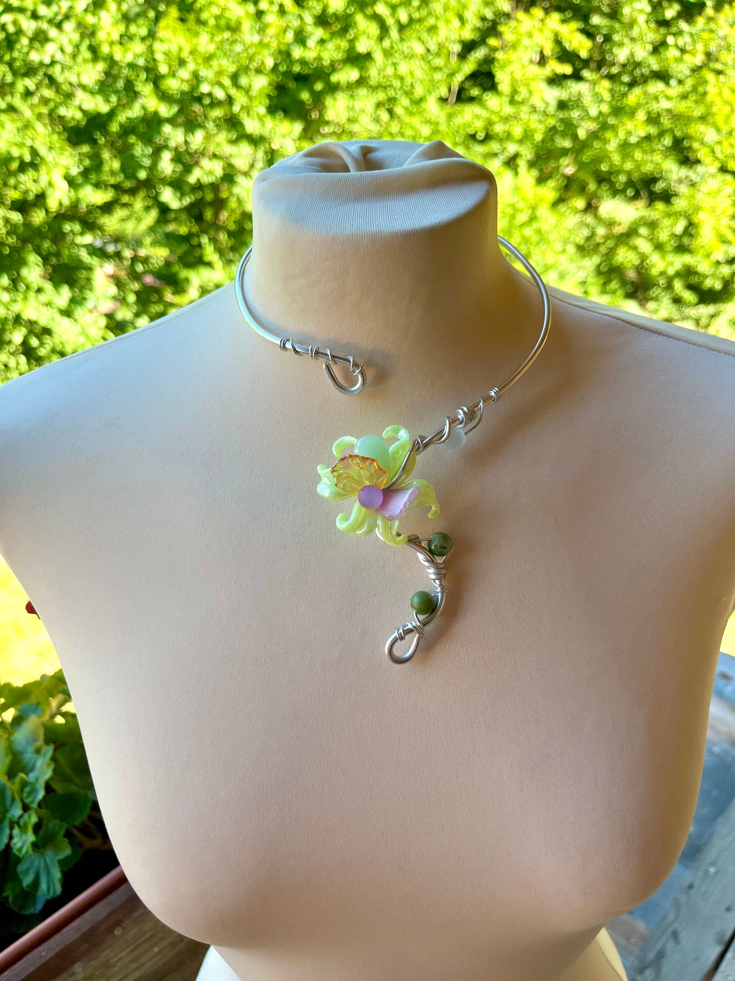 Handmade Silver Color Wire-Wrapped Yellow Floral & Green Beads Choker