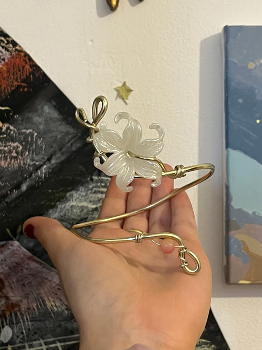 armcuff bead flower