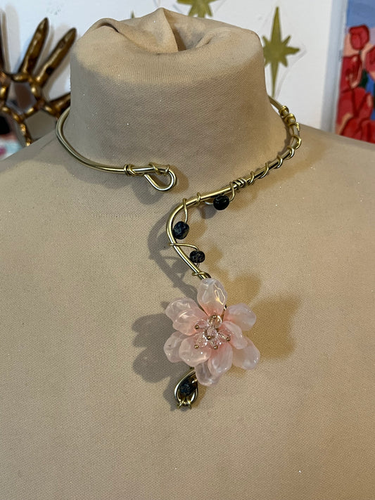 collana fairy fiore di vetro rosa