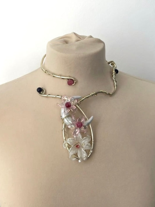 Lunar Gardenia flower necklace