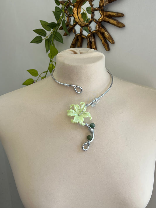 calla lily flower necklace