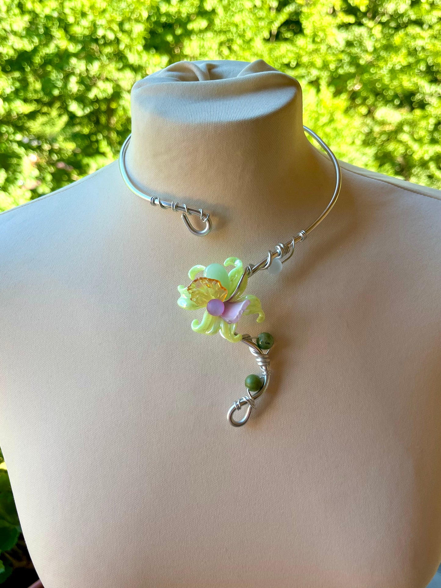 Handmade Silver Color Wire-Wrapped Yellow Floral & Green Beads Choker