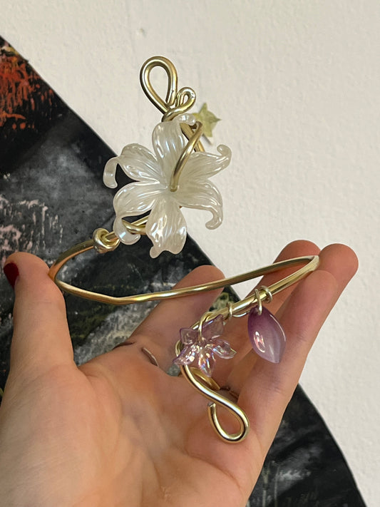 armcuff flowers petal